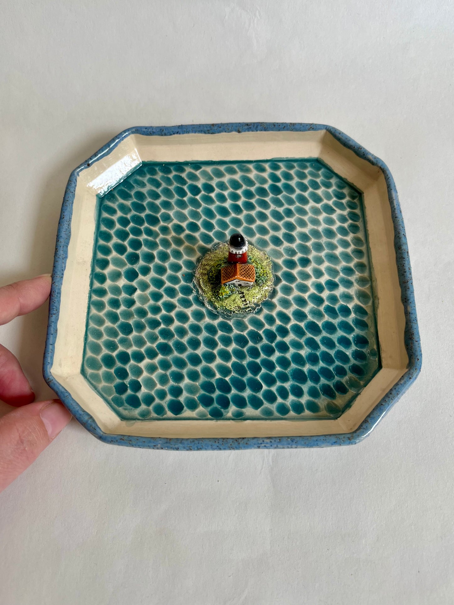 "Lighthouse by the sea" ceramic serving plate / trinket dish