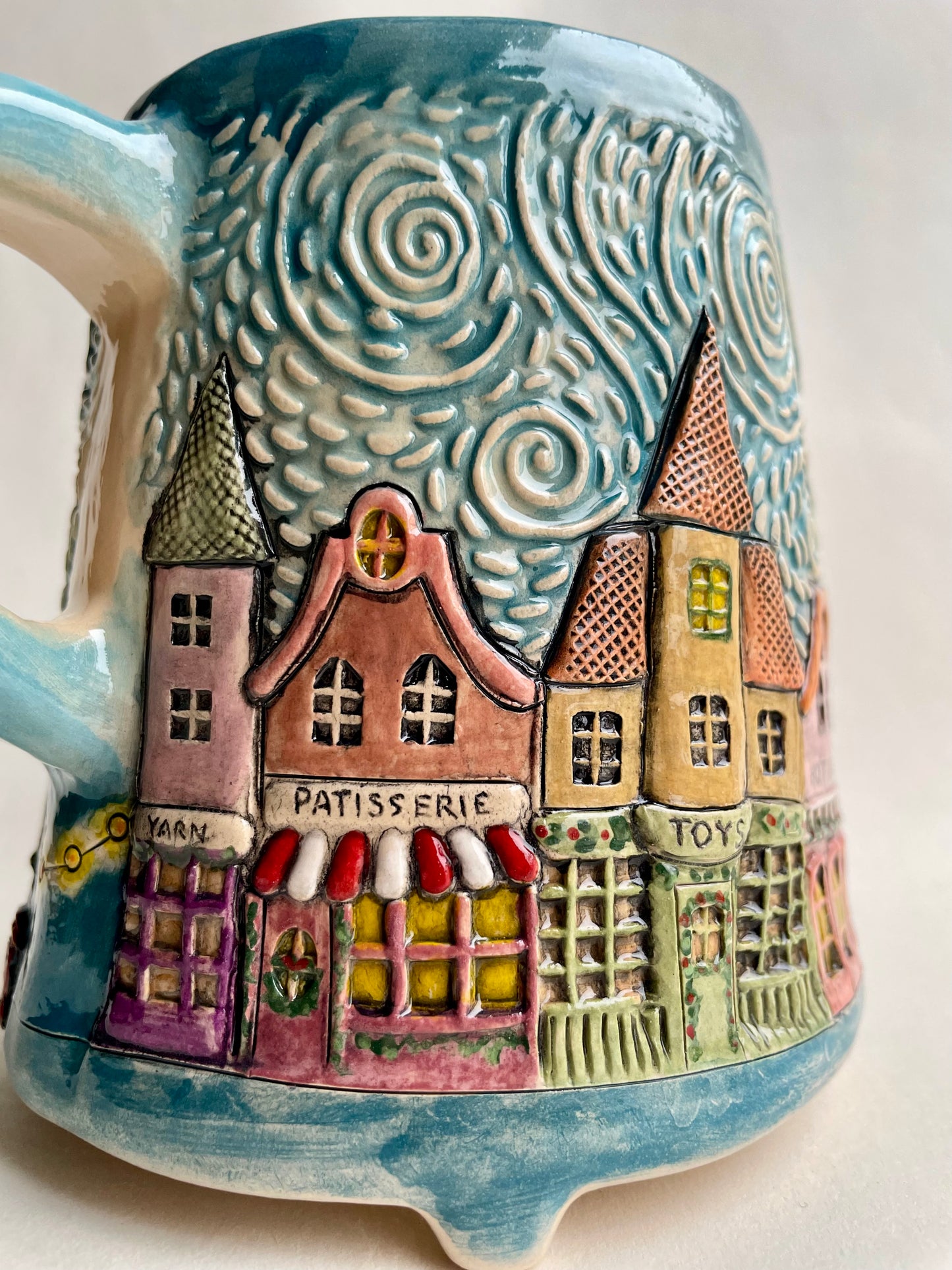 Festive Street mug 470 ml/ 16 oz