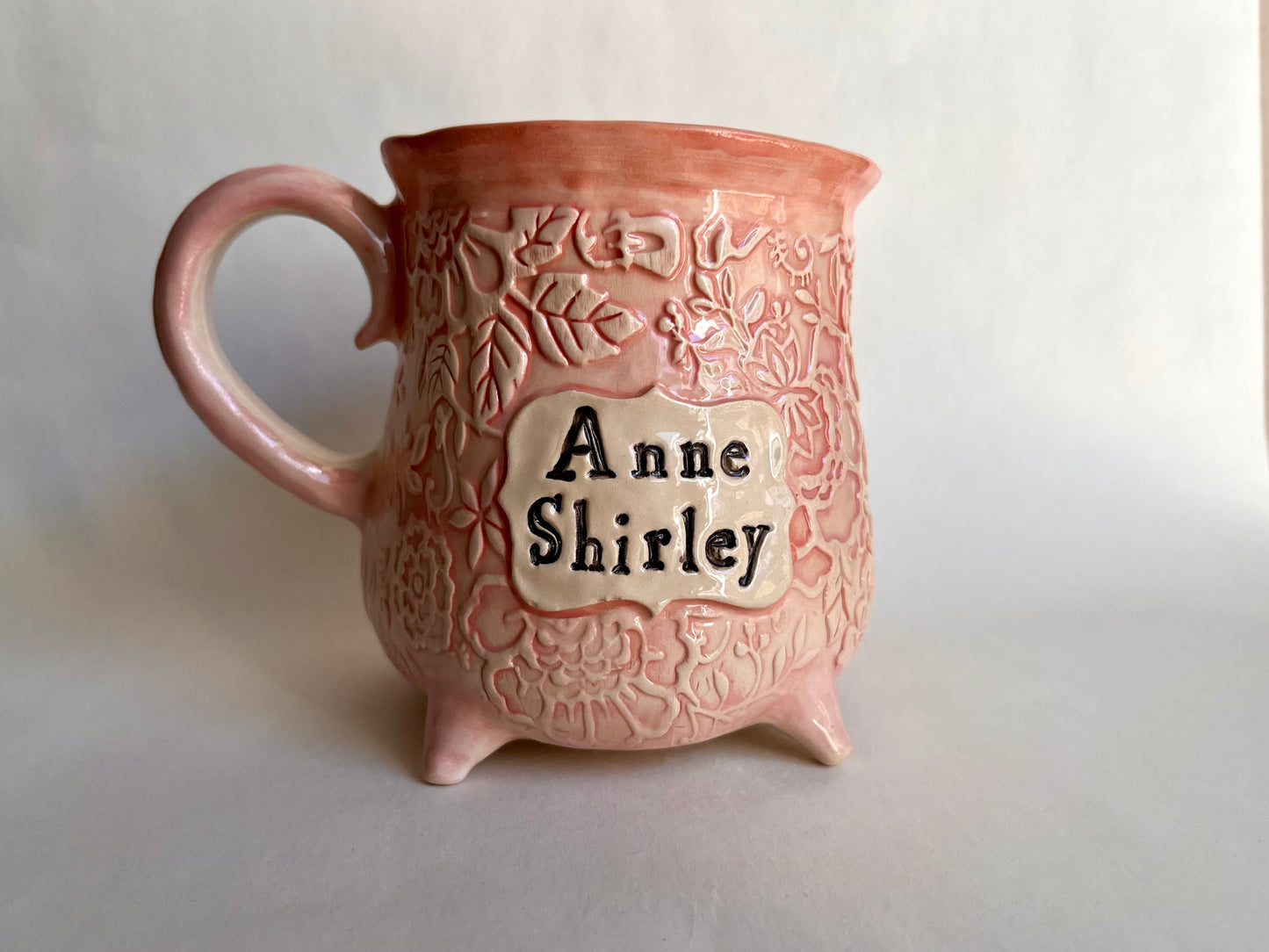 Anne Shirley "Kindred Spirit" Mug - Hand-Painted Portrait - The Literary Muse Collection mug 470 ml / 16 oz