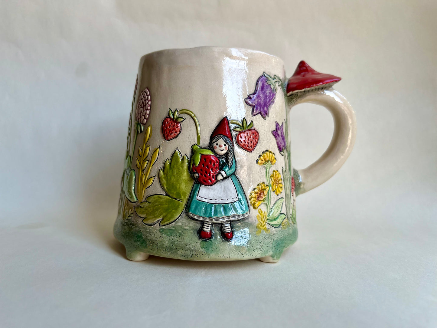 Rosa and Strawberry Harvest Mug 470 ml / 16 oz