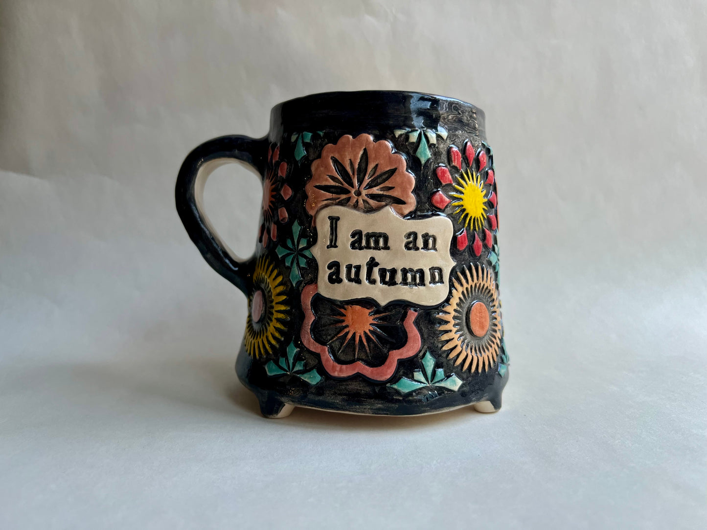 “I am an Autumn” - Luke’s diner 470 ml / 16 oz mug