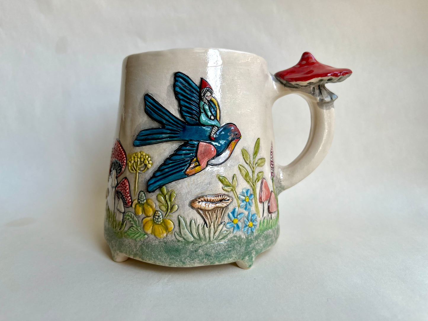Rosa and Swallow Flight Mug 470 ml / 16 oz
