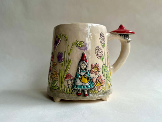 Rosa and The Yellow Watering Can Mug 470 ml / 16 oz