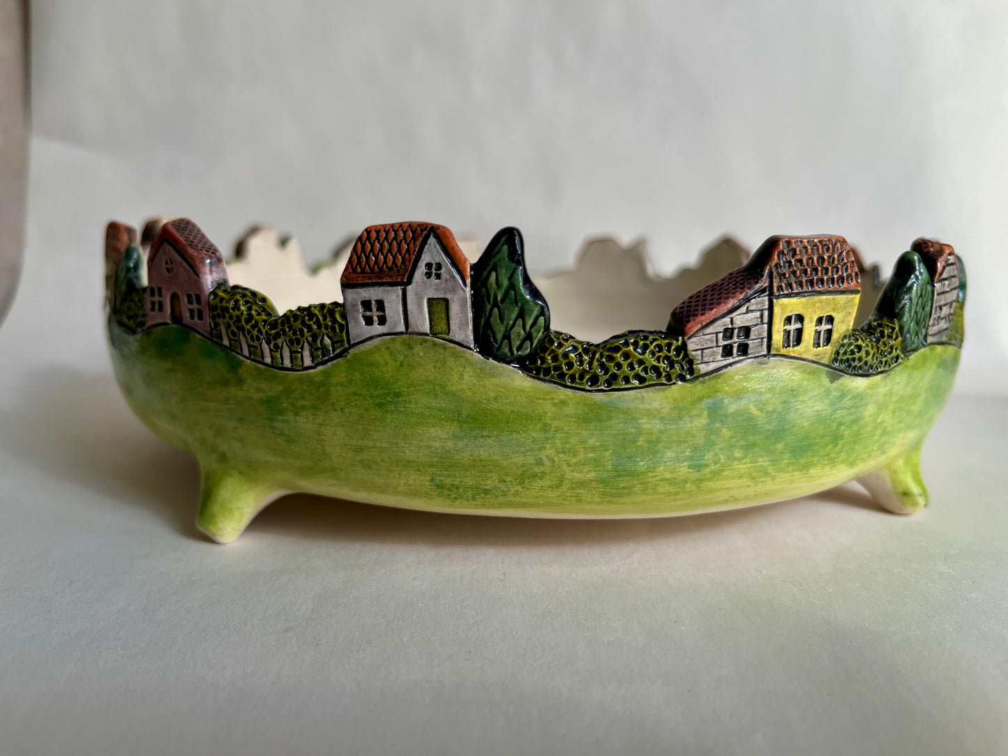 Colorful mediterranean village ceramic bowl 22 cm / 8.7"