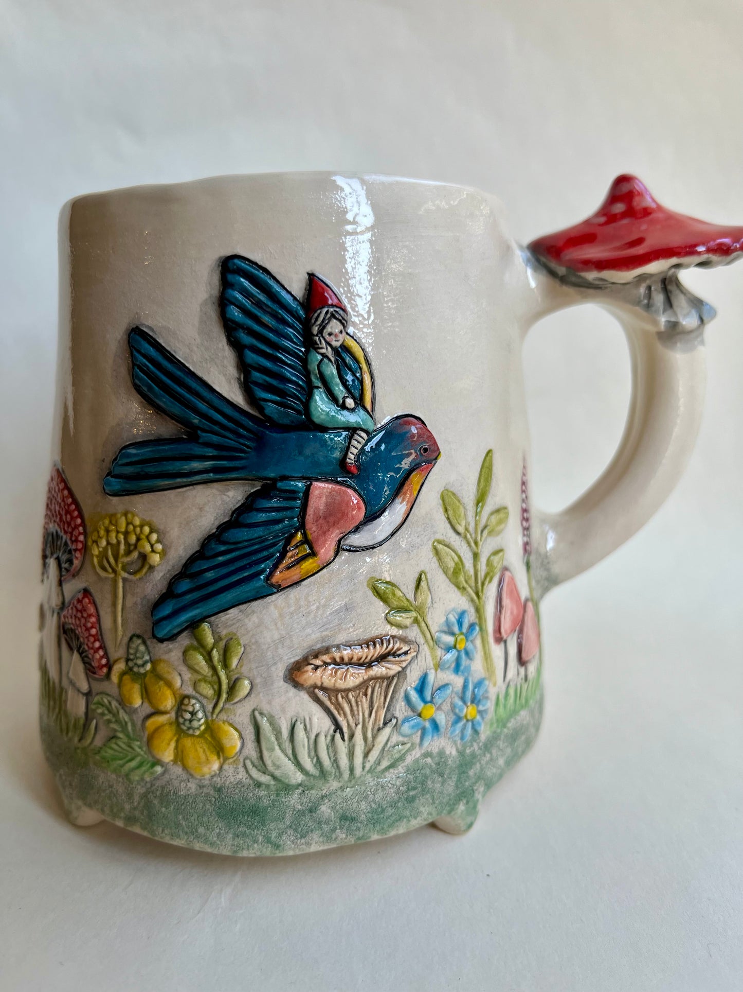 Rosa and Swallow Flight Mug 470 ml / 16 oz