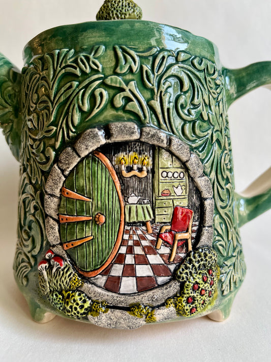 Hobbit’s hole teapot
