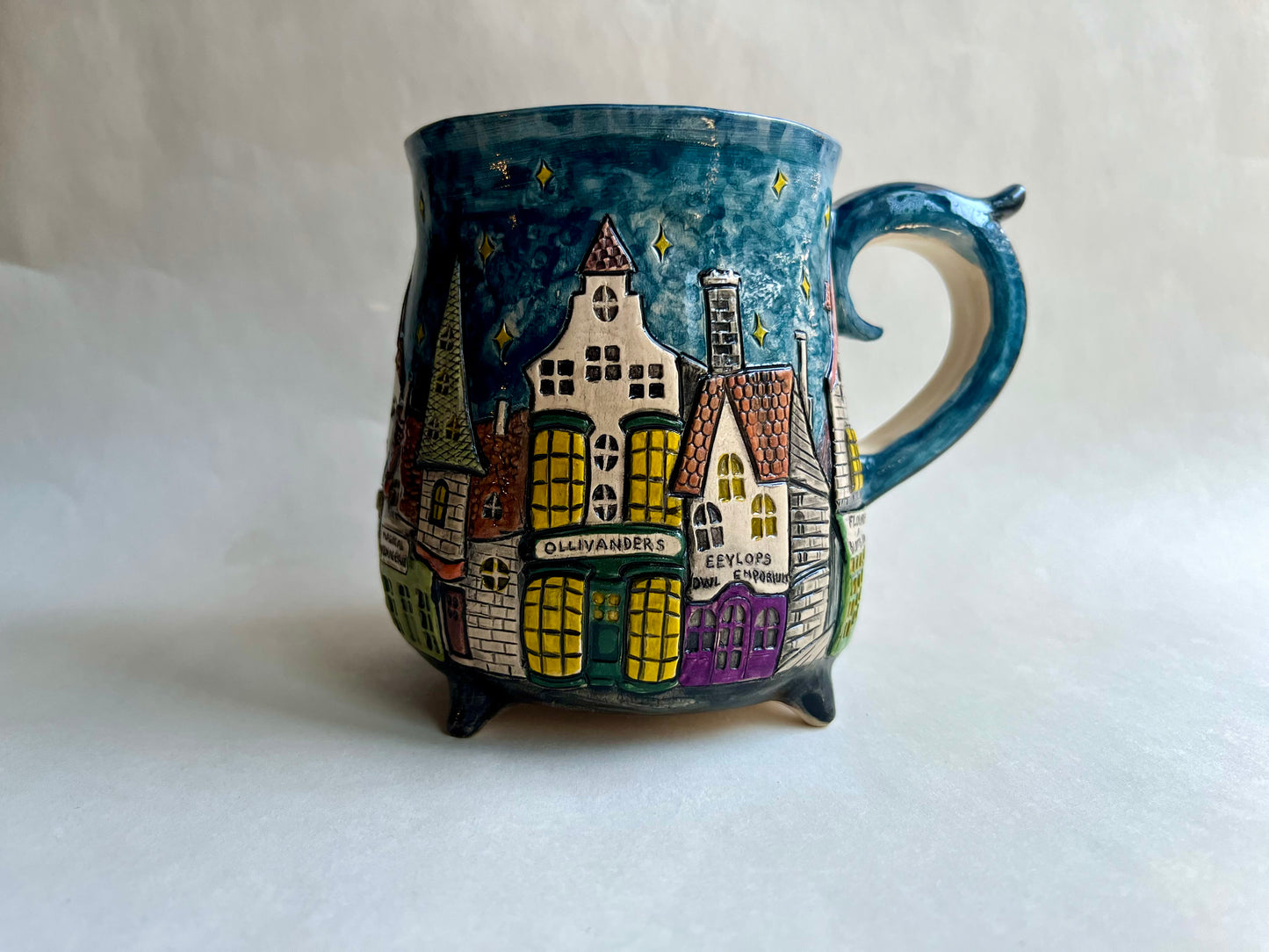 The Hidden Alley Mug 470 ml / 16 oz
