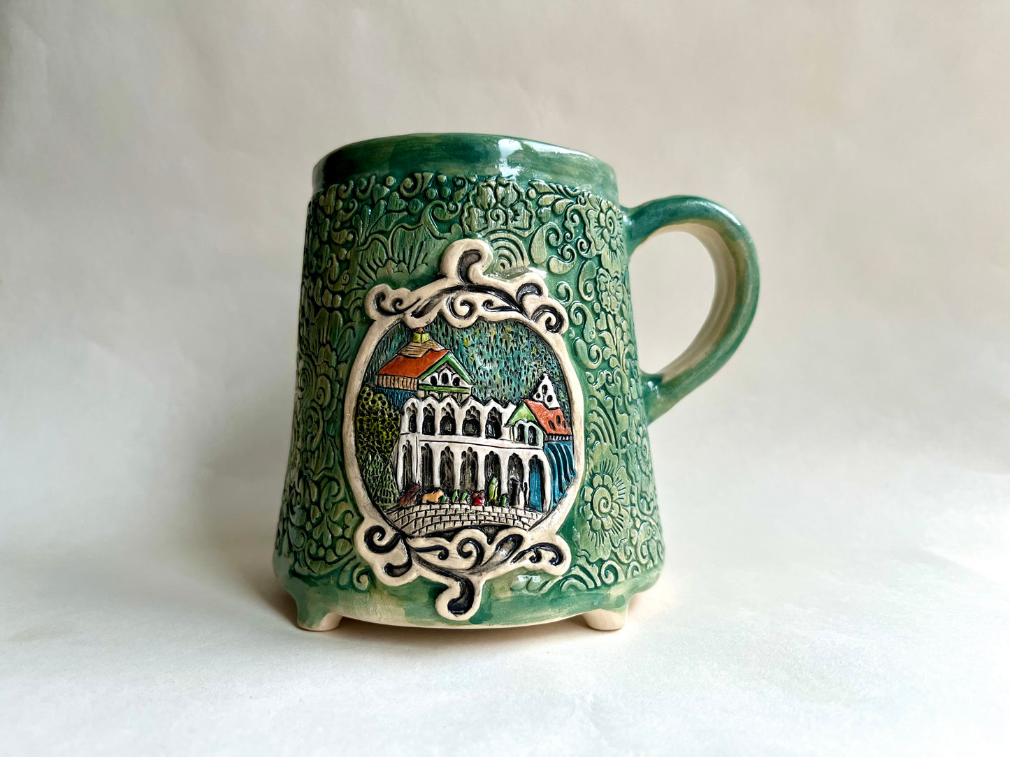 Not all those who wander are lost 550ml / 18oz mug