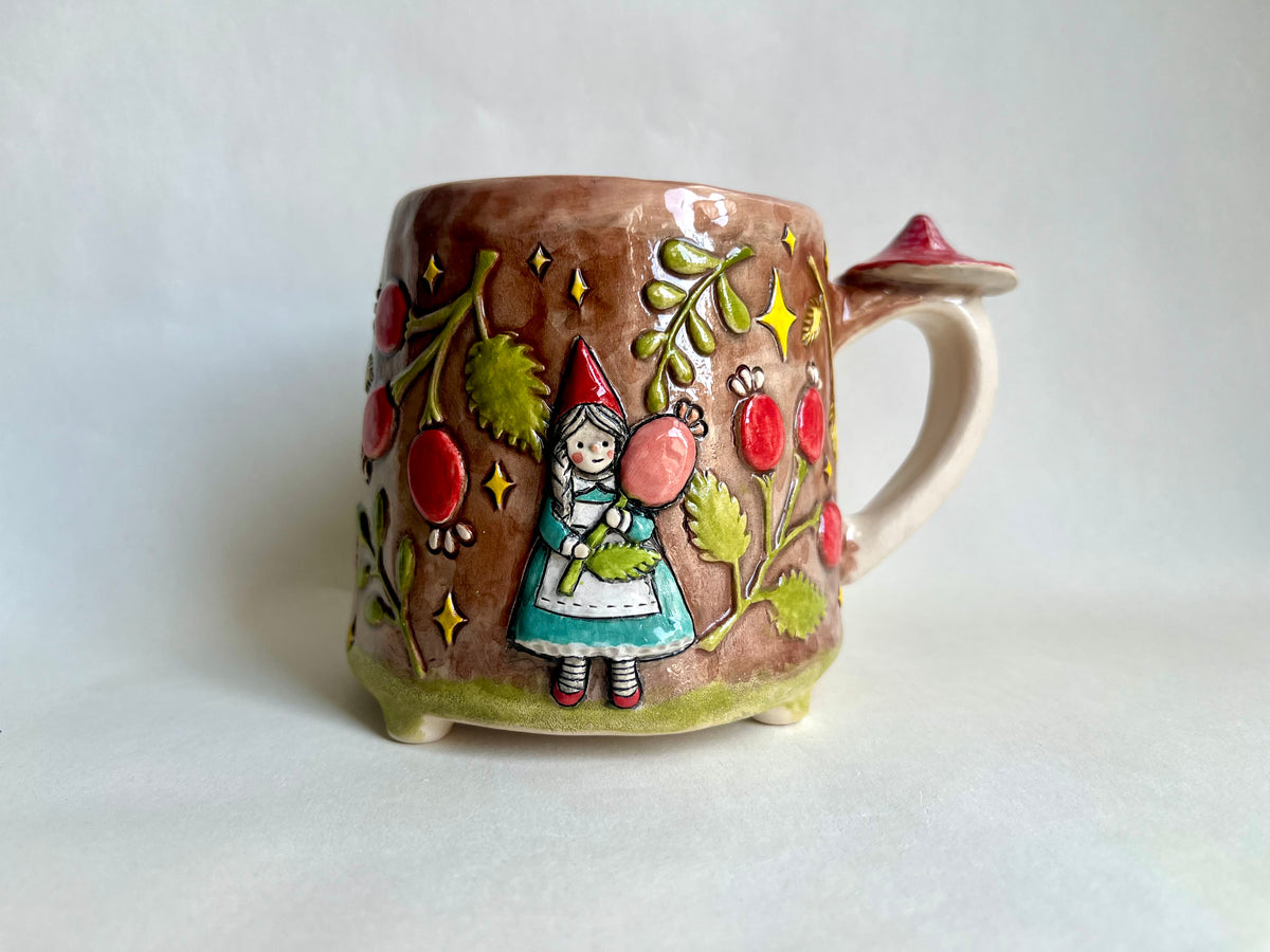 Rosa and The Rosehip Harvest mug 360 ml/ 12 oz
