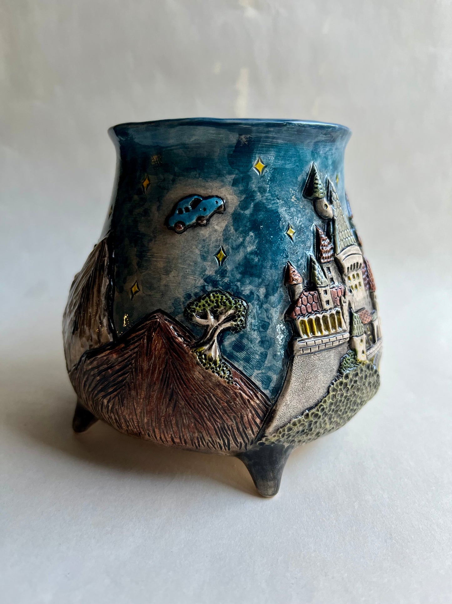 Return to the Castle Mug 500ml / 17 oz