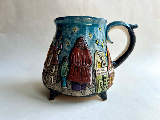 First Visit to the Alley Mug 500ml / 17 oz