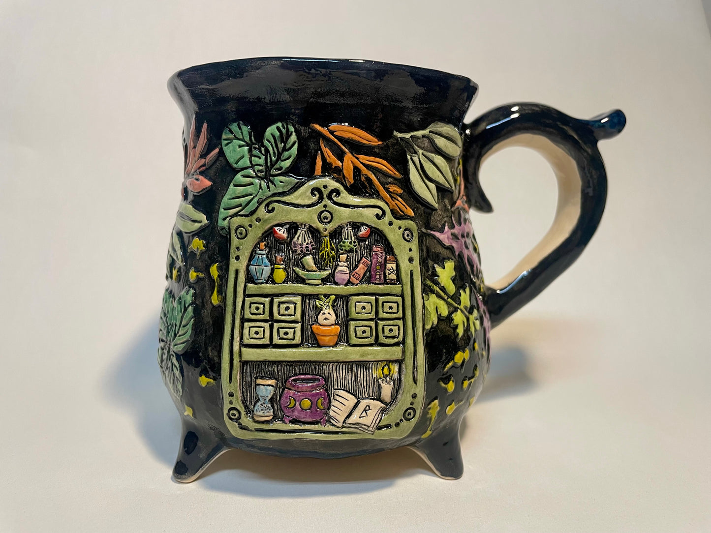 Herbology Cauldron mug 500ml / 17 oz