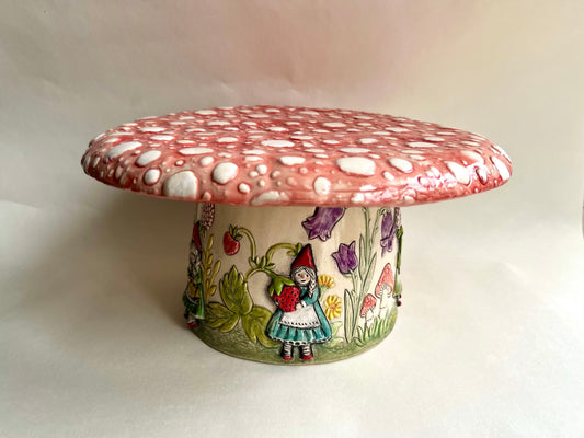 Rosa mushroom cake stand - 22cm / 8.6"