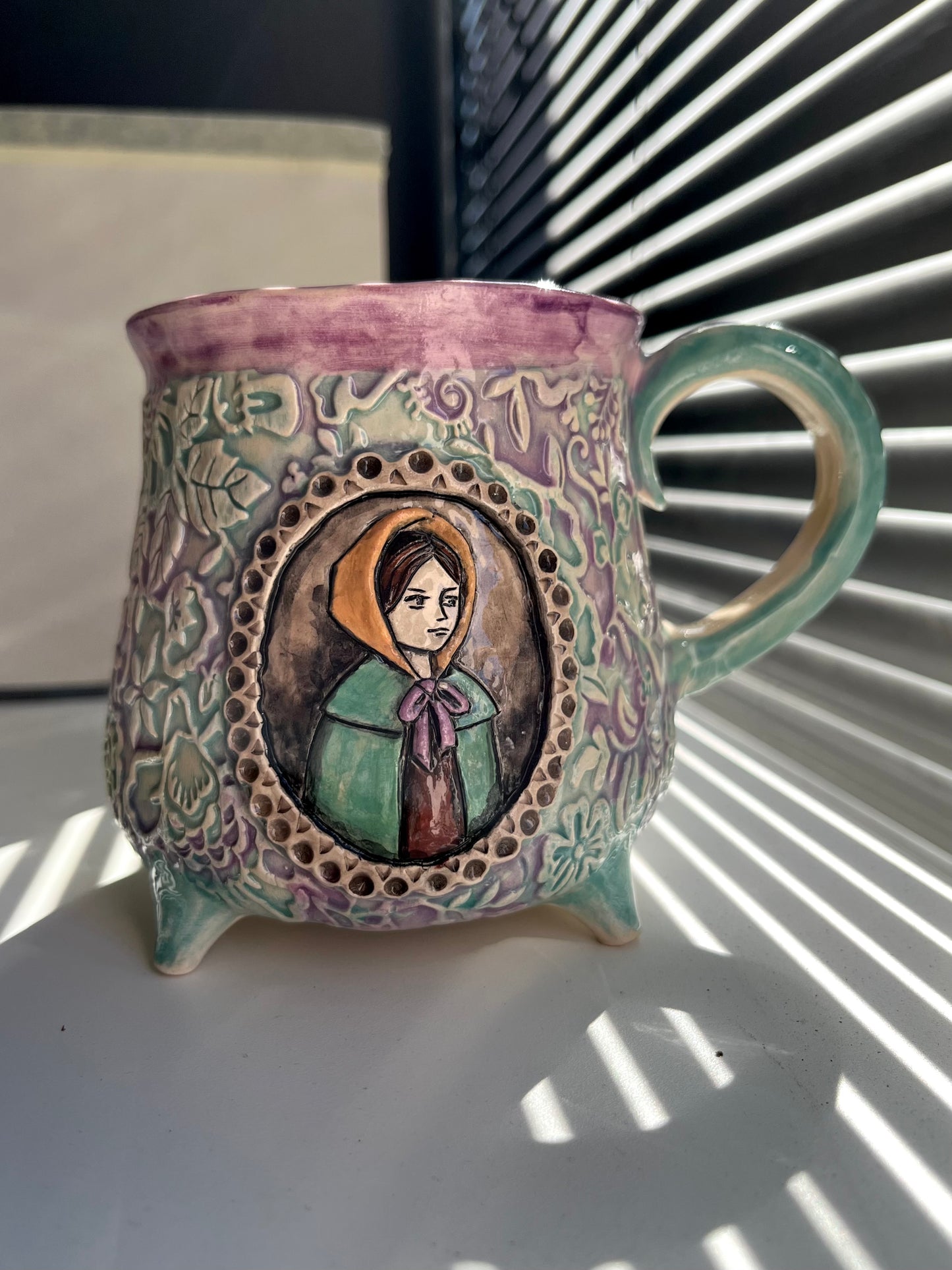 Jane Eyre Mug - Hand-Painted Portrait - The Literary Muse Collection 470 ml / 16 oz