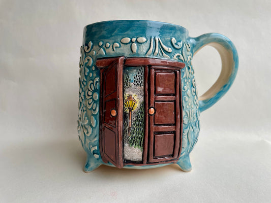 Narnia Wardrobe mug 470 ml / 16 oz