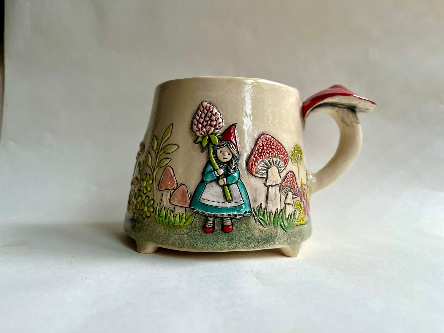 Rosa and The Pink Clover Blossom Mug 470 ml / 16 oz