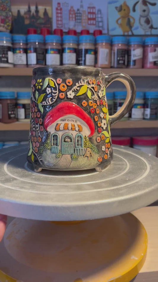 Hot Cider Mushroom cottage mug 550ml / 18.5 oz